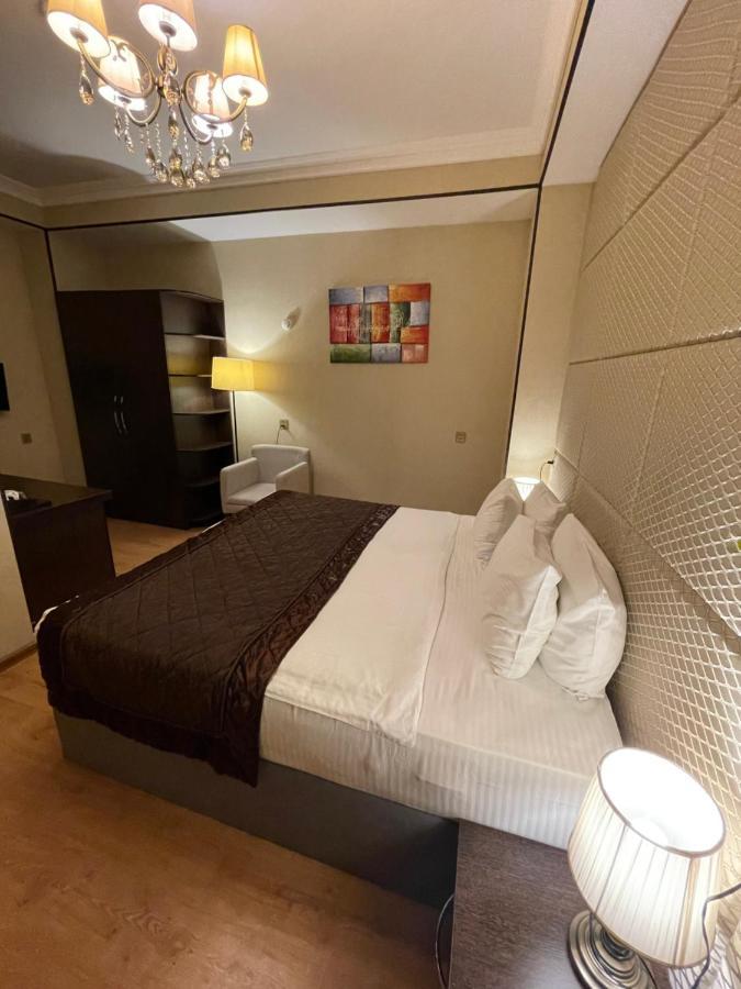 Square Baku Hotel Eksteriør bilde