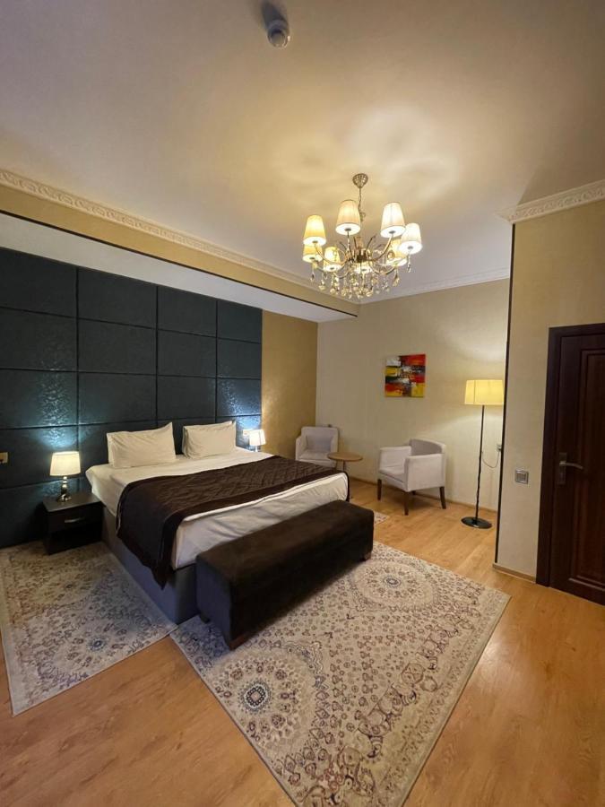 Square Baku Hotel Eksteriør bilde