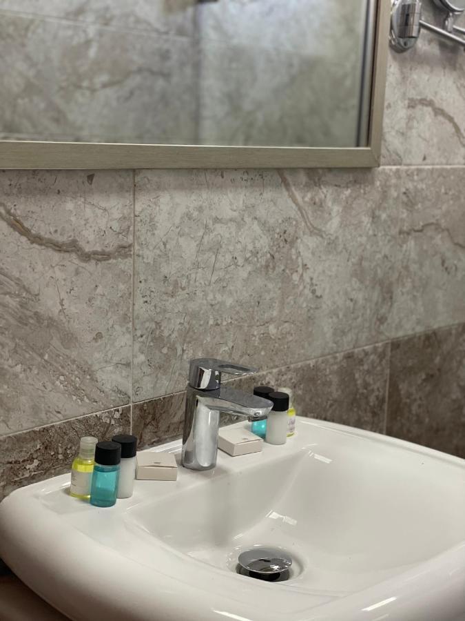 Square Baku Hotel Eksteriør bilde