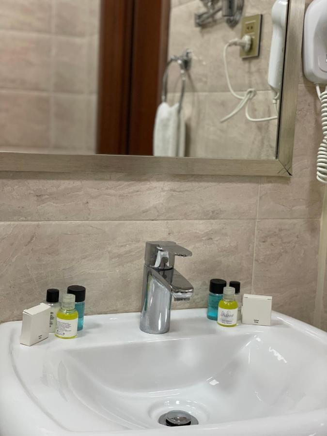 Square Baku Hotel Eksteriør bilde