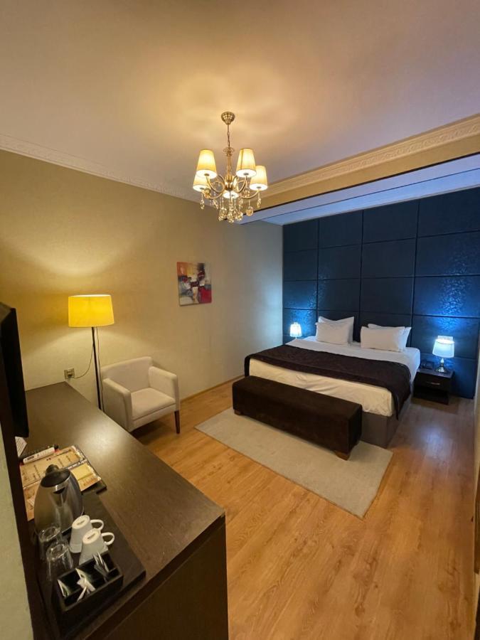 Square Baku Hotel Eksteriør bilde