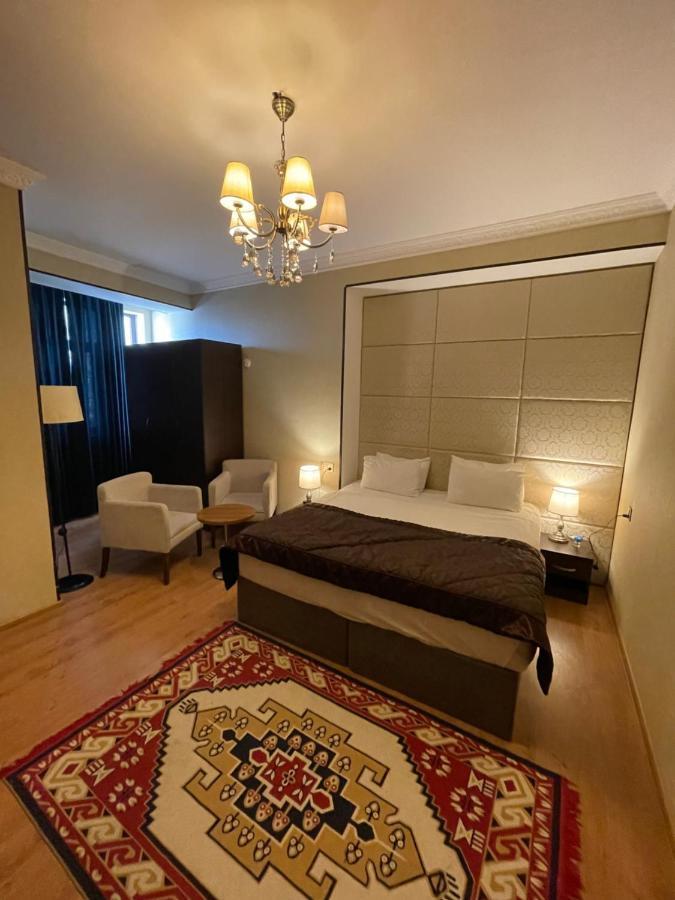 Square Baku Hotel Eksteriør bilde