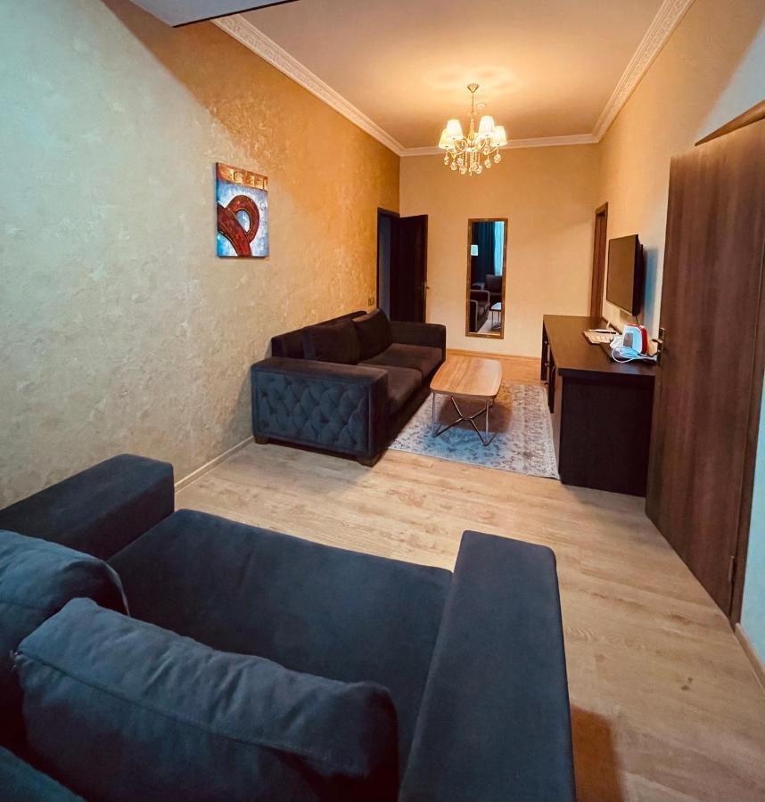 Square Baku Hotel Eksteriør bilde