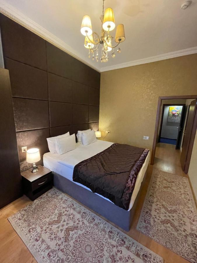 Square Baku Hotel Eksteriør bilde