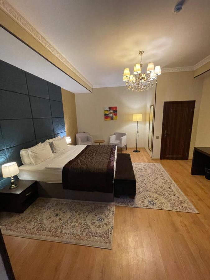 Square Baku Hotel Eksteriør bilde